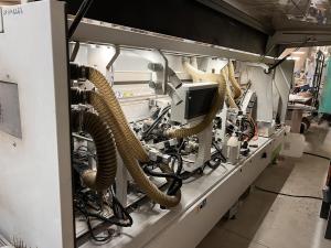 Автоматический односторонний кромкооблицовочный станок мод. AKRON 1440-A-BIESSE, Италия, б/у, г.в. 2021