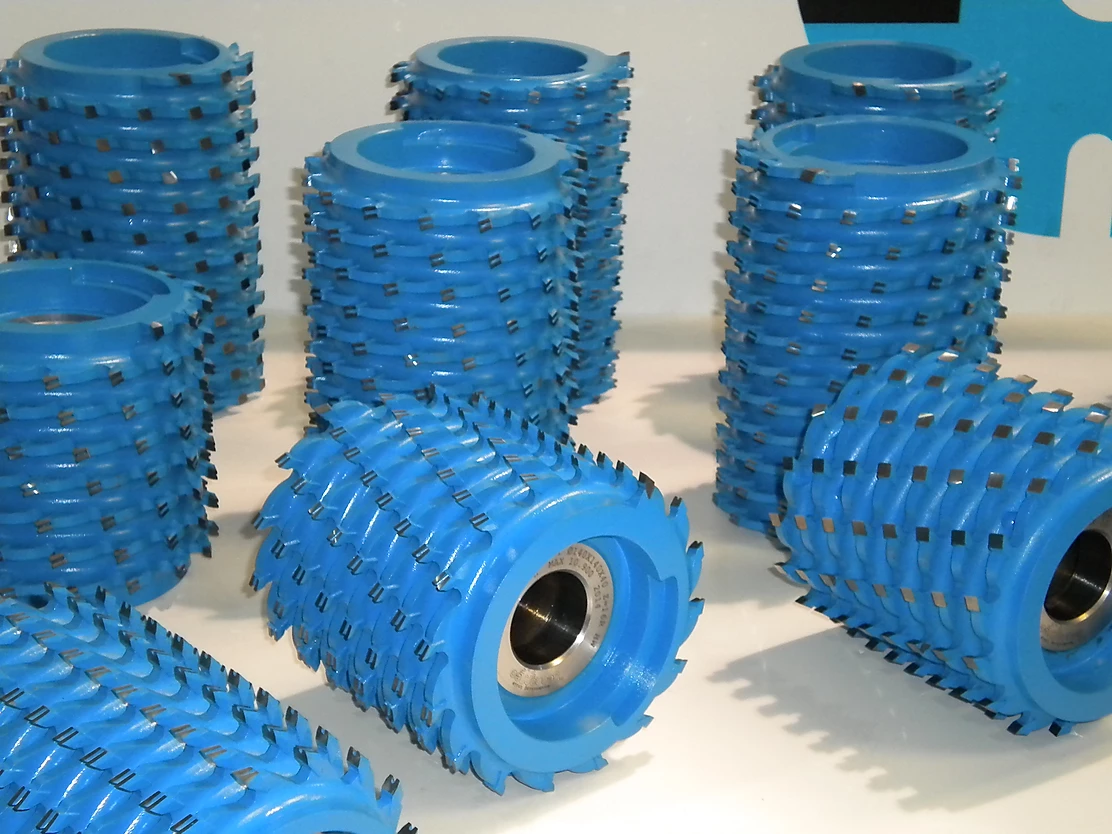 МНОГОЗУБЫЕ НОЖЕВЫЕ ГОЛОВКИ