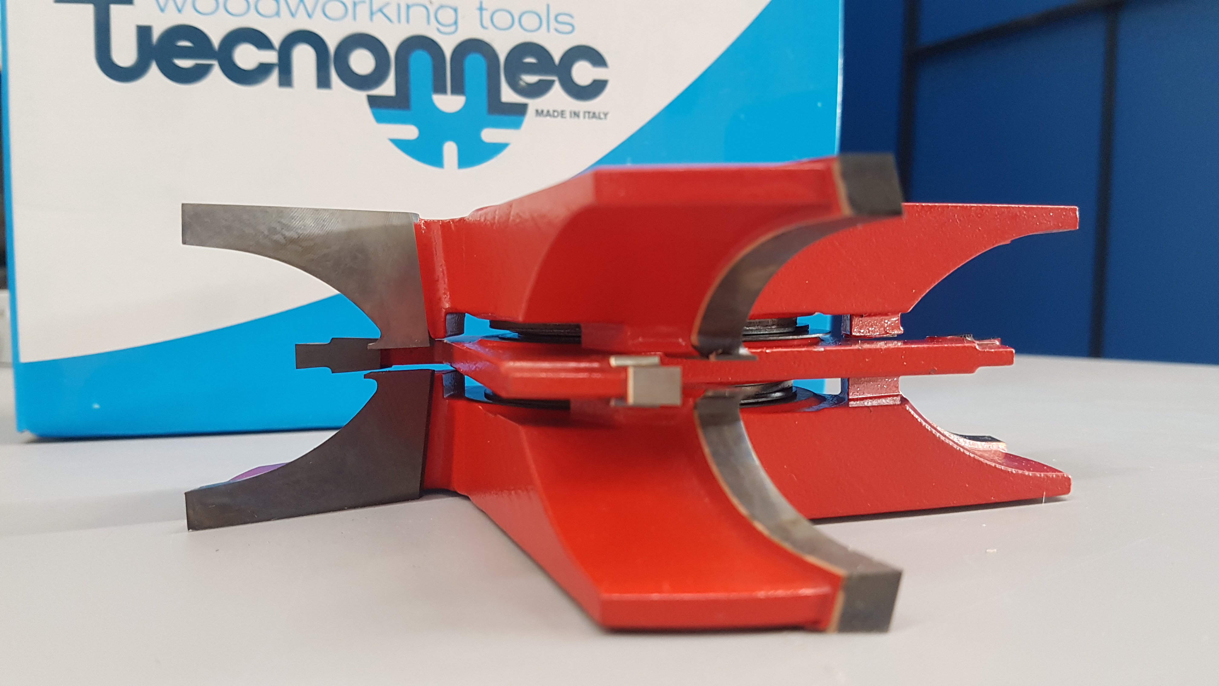 ПРОФИЛЬНЫЕ ТВЕРДОСПЛАВНЫЕ ФРЕЗЫ